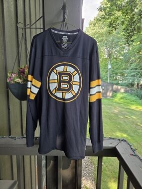 NHL Boston Bruins Black Long-Sleeve Jersey Shirt